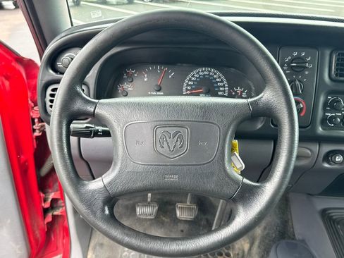 Used 1998 Dodge Ram 1500 Truck ST image 13