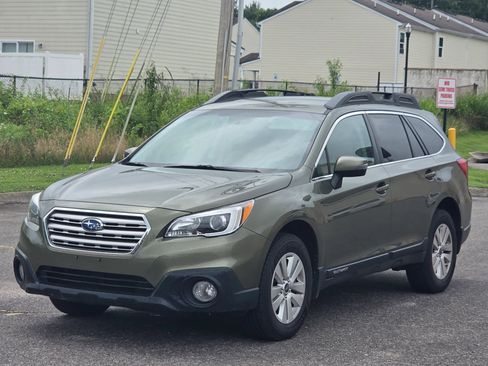 Used 2016 Subaru Outback 2.5i Premium AWD/4WD image 1