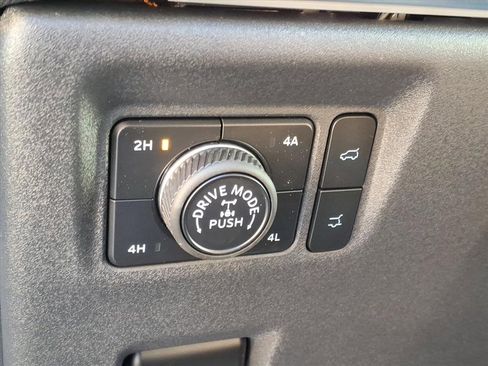 New 2025 Ford Expedition Tremor image 20