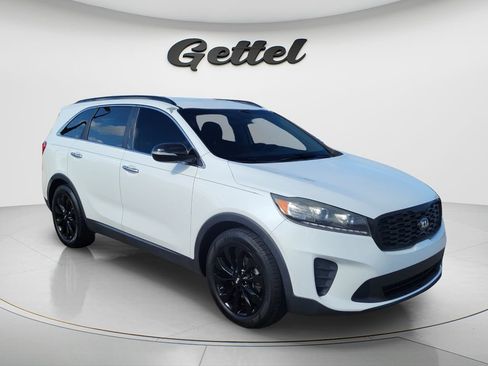Used 2019 Kia Sorento S FWD image 3