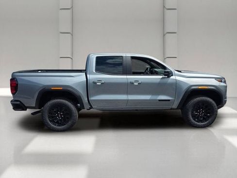 New 2026 GMC Canyon Elevation w/ Convenience Package RWD image 6