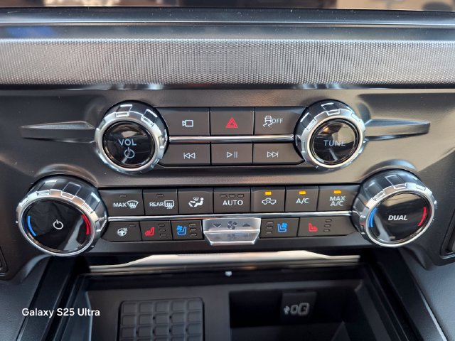New 2026 Ford F350 Platinum AWD/4WD image 22