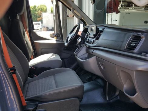 Used 2020 Ford Transit 250 148 High Roof Extended image 21