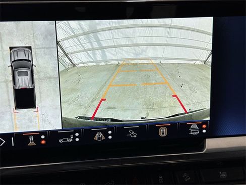 Used 2024 Chevrolet Silverado 1500 LTZ image 15