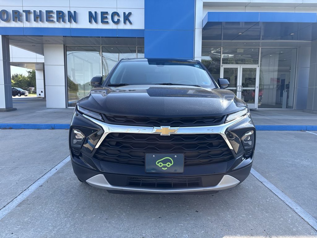 Certified 2025 Chevrolet Blazer LT AWD/4WD image 3