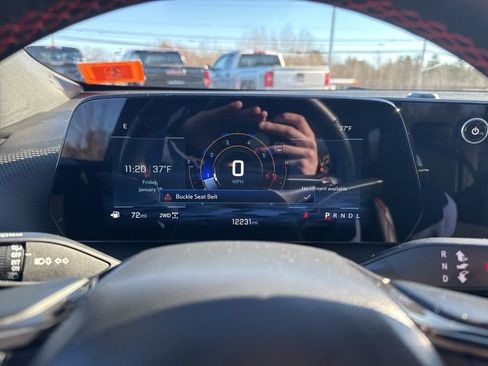 Used 2025 Chevrolet Equinox RS w/ Safety and Technology Package image 21