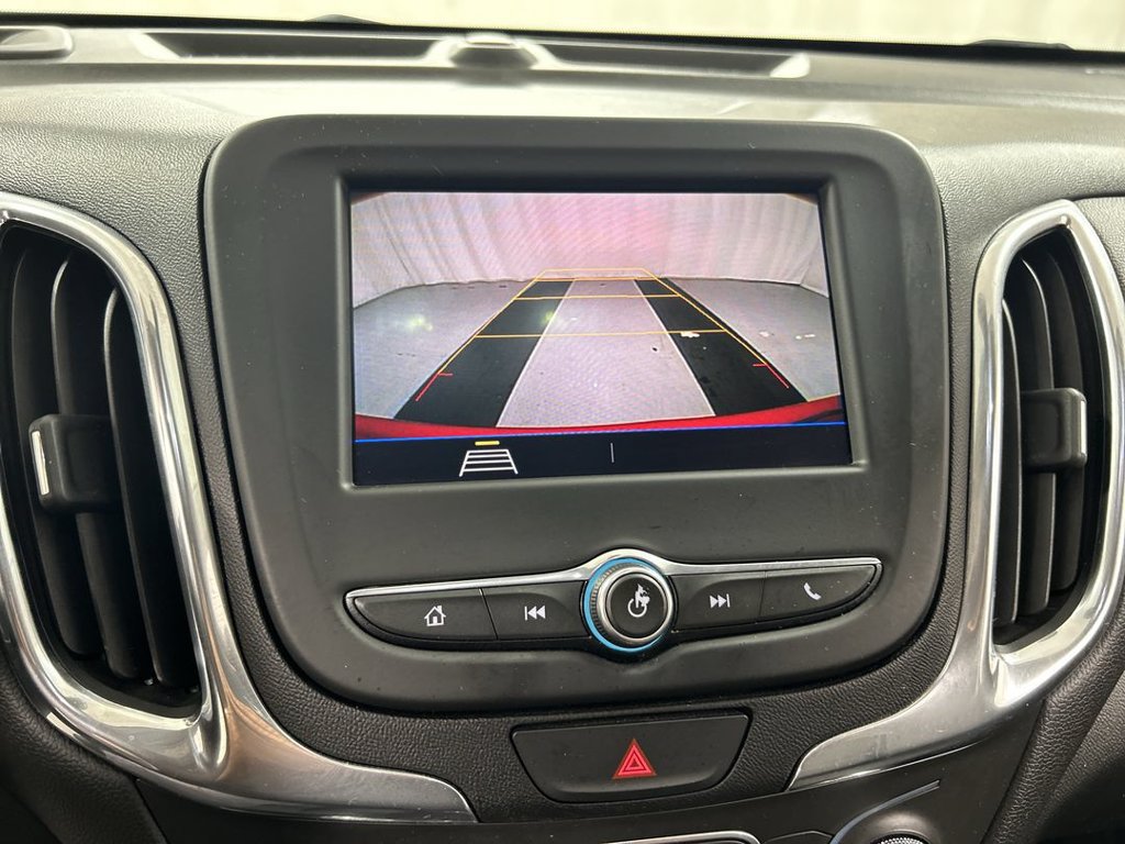 Used 2020 Chevrolet Equinox LT AWD/4WD image 15
