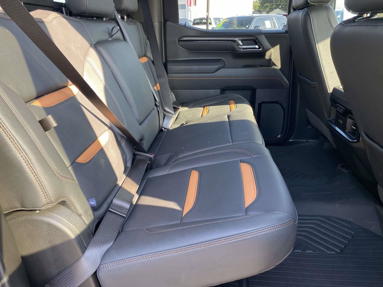 Used 2026 GMC Sierra 1500 AT4 w/ Technology Package AWD/4WD image 16