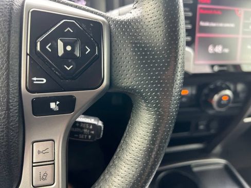 Used 2022 Toyota 4Runner SR5 RWD image 38