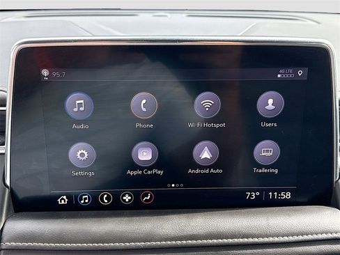 Used 2021 GMC Yukon XL SLT image 14