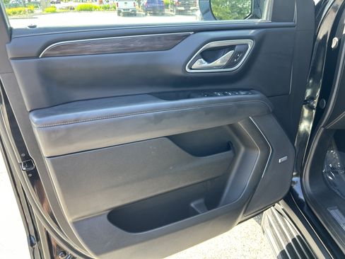 Used 2024 Chevrolet Tahoe LT AWD/4WD image 15