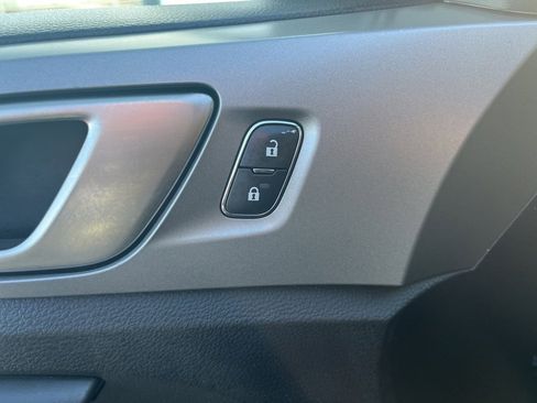 Used 2020 Ford Ranger XLT w/ Equipment Group 301A Mid image 17