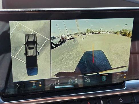 Certified 2025 Chevrolet Silverado 3500 High Country w/ Technology Package image 20