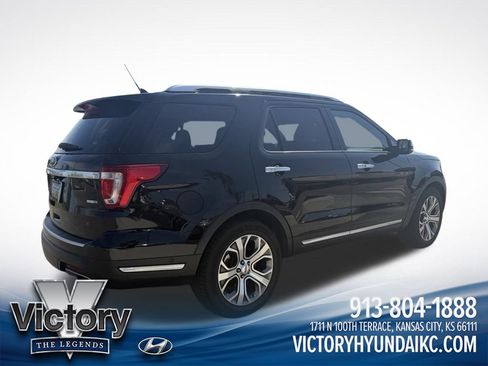 Used 2018 Ford Explorer Platinum AWD/4WD image 21