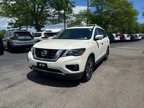 Used 2020 Nissan Pathfinder Platinum AWD/4WD image 5