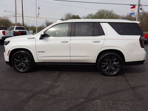 Used 2025 Chevrolet Tahoe High Country image 34