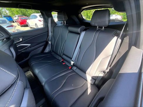 Used 2025 Acura RDX SH-AWD image 35