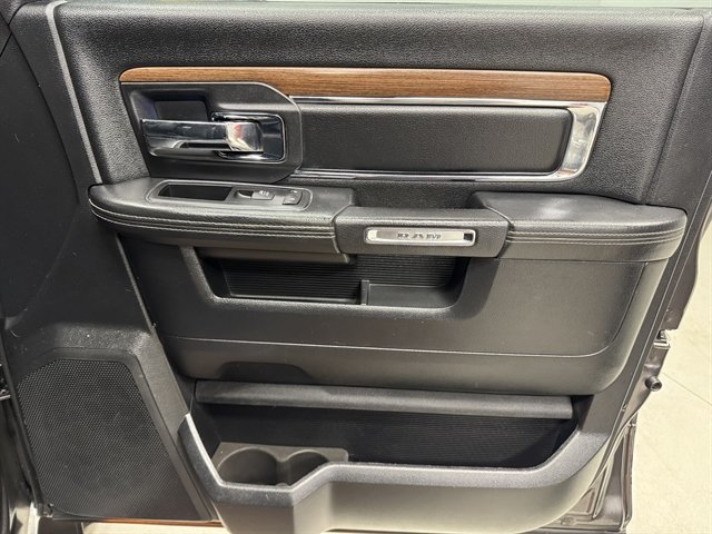 Used 2015 RAM 2500 Laramie AWD/4WD image 14