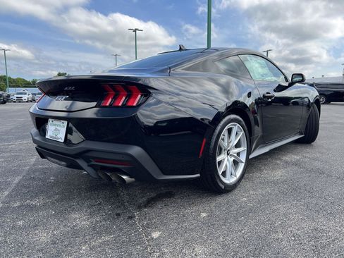 New 2026 Ford Mustang GT Premium RWD image 5