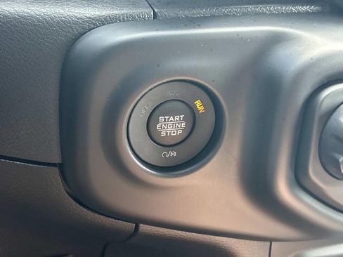 Used 2023 Jeep Wrangler Unlimited w/ Sun & Screen Package AWD/4WD image 30