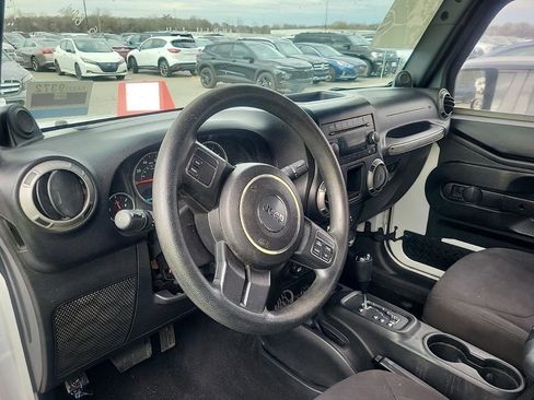 Used 2014 Jeep Wrangler Sport image 9