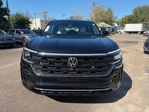 New 2026 Volkswagen Atlas Cross Sport SEL Premium R-Line AWD/4WD image 2
