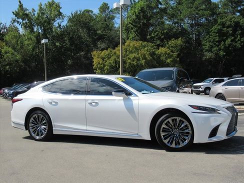 Used 2019 Lexus LS 500 image 2