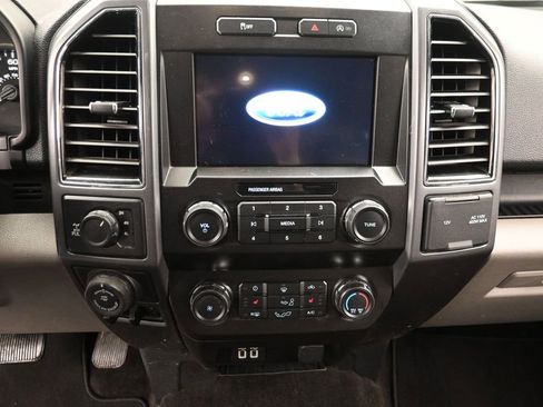 Used 2019 Ford F150 XLT w/ Equipment Group 302A Luxury image 14
