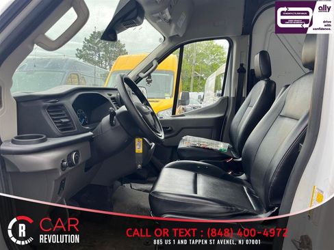 Used 2024 Ford Transit 250 148 Medium Roof Extended AWD image 11