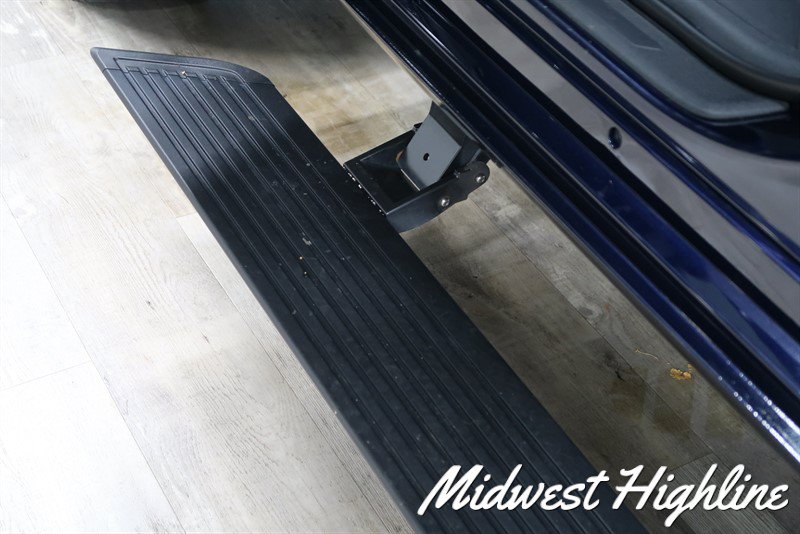 Used 2023 Toyota Tundra Platinum w/ Advanced Package AWD/4WD image 37