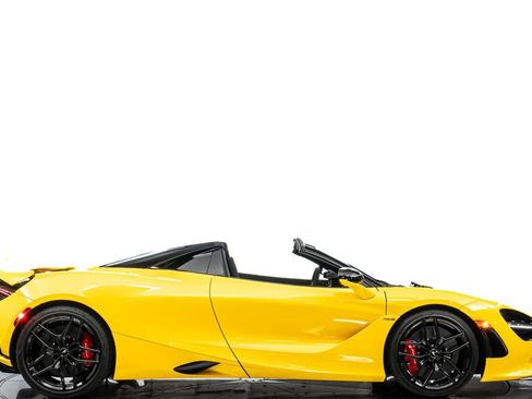 Used 2024 McLaren 750S Spider image 7
