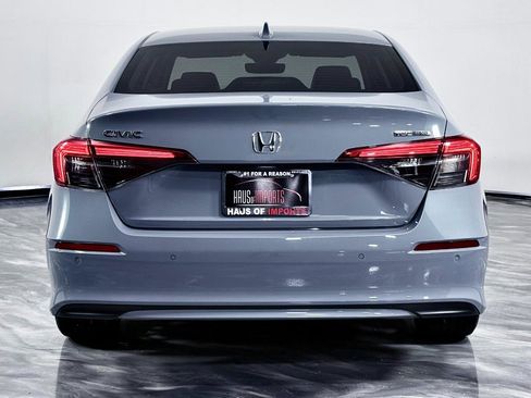Used 2023 Honda Civic Touring image 8