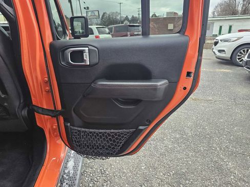 Used 2019 Jeep Wrangler Unlimited Rubicon image 21