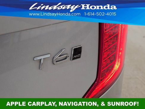 Used 2018 Volvo XC90 T6 Momentum w/ Convenience Package image 6