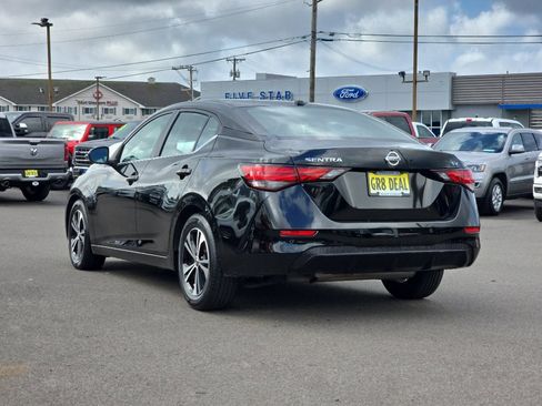 Used 2023 Nissan Sentra SV image 4