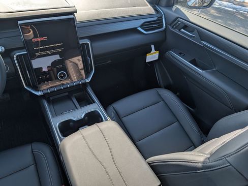 New 2026 GMC Acadia Elevation w/ Black Edition image 34