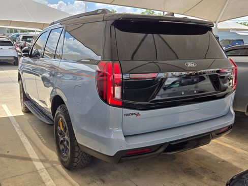 Used 2025 Ford Expedition Tremor AWD/4WD image 6