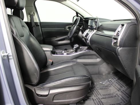 Used 2021 Kia Sorento S w/ Panoramic Sunroof Package image 18