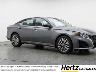 Used 2025 Nissan Altima 2.5 SV