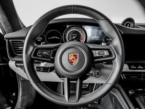 Certified 2022 Porsche 911 GT3 RWD image 19