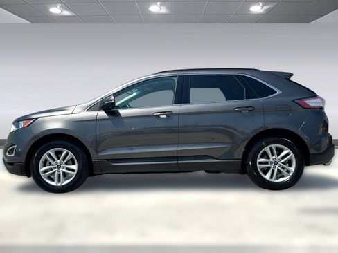 Used 2017 Ford Edge SEL FWD image 2