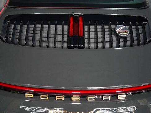 Used 2021 Porsche 911 Targa 4S Heritage Design AWD/4WD image 64
