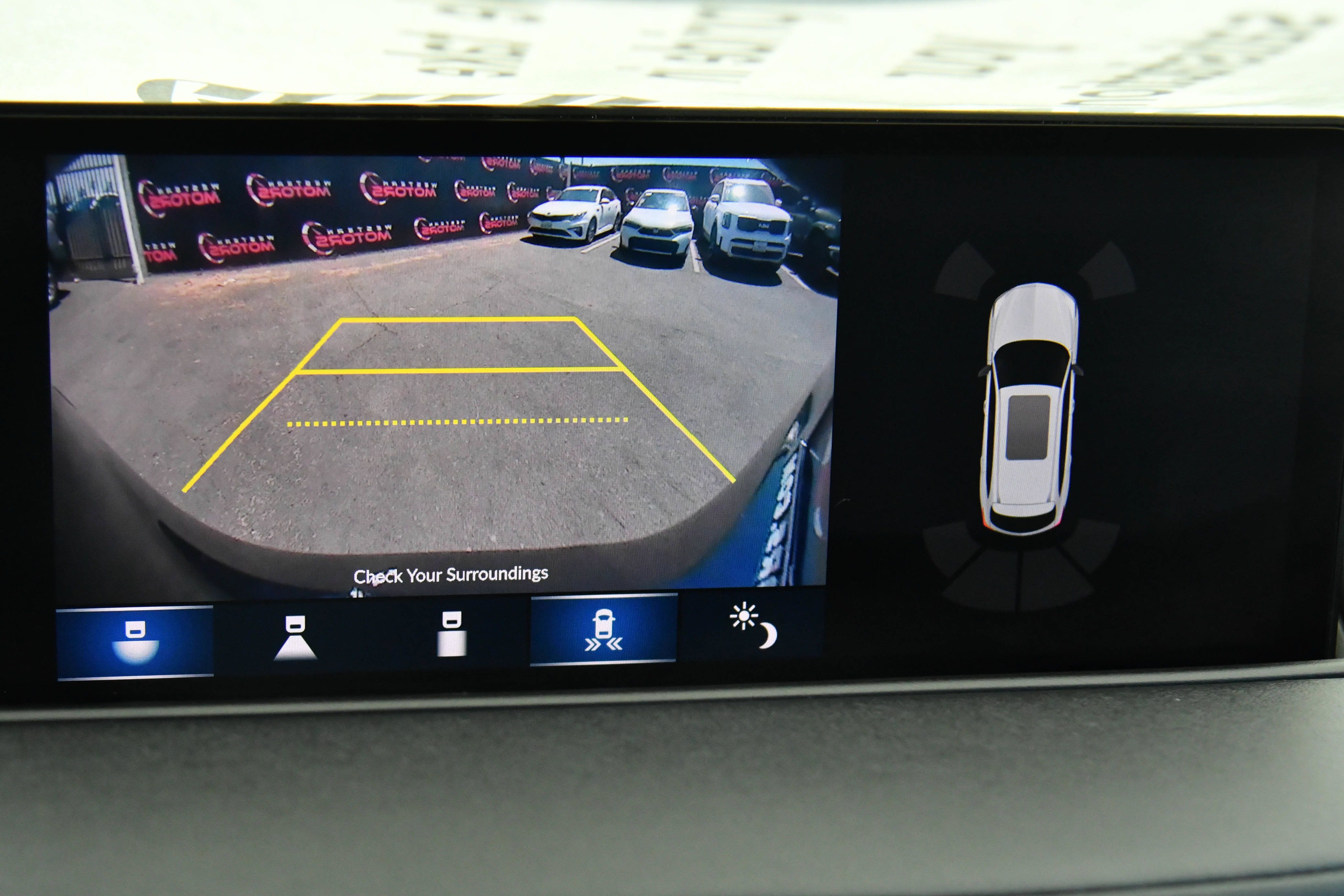 Used 2022 Acura MDX w/ Technology Package FWD image 19