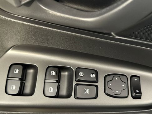 Used 2019 Hyundai Kona SE image 12