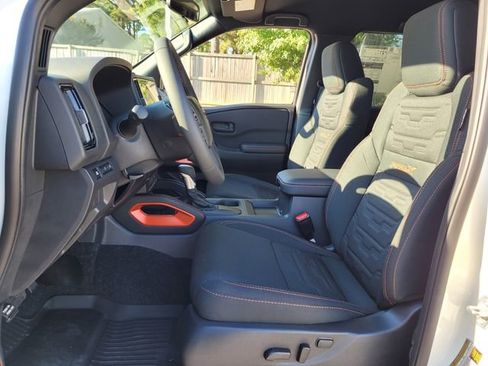 New 2026 Nissan Frontier Pro-X w/ Tow Package RWD image 6