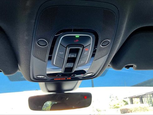 Used 2022 Audi SQ7 Premium Plus image 34