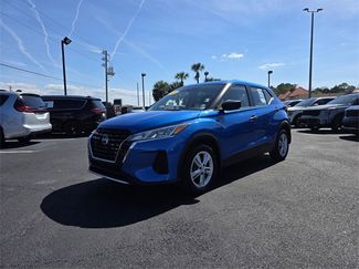 Used 2023 Nissan Kicks S video 1
