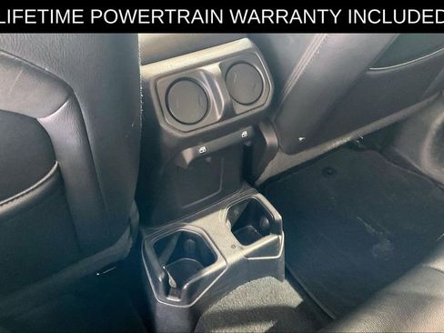 Used 2022 Jeep Gladiator Sport AWD/4WD image 24
