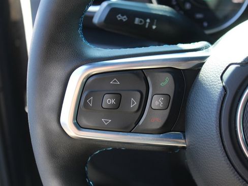 Used 2023 Jeep Wrangler Unlimited Rubicon 4xe image 22