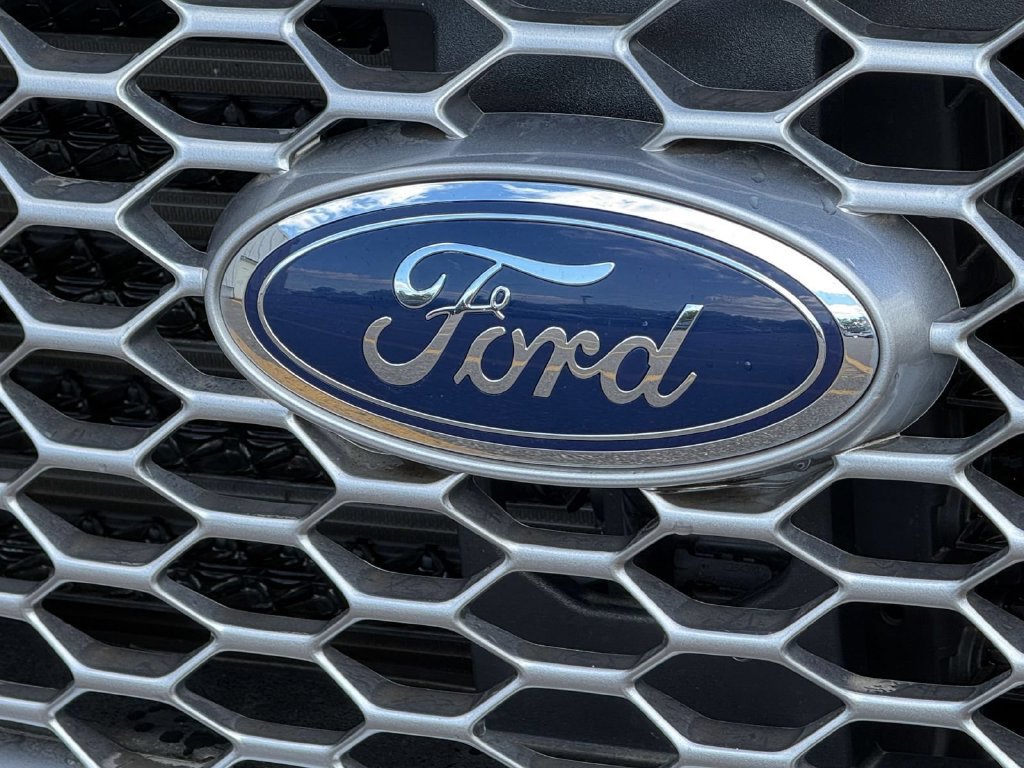 Used 2024 Ford Edge SEL w/ Convenience Package AWD/4WD image 9